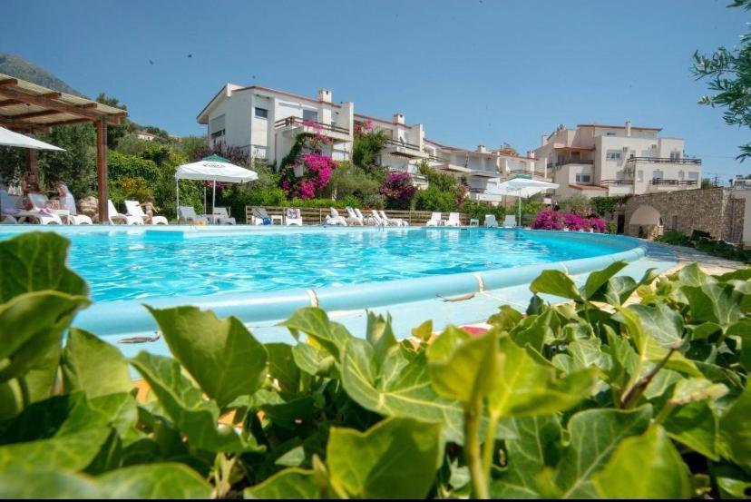 The Olives Terrace Residences Dhërmi Екстериор снимка