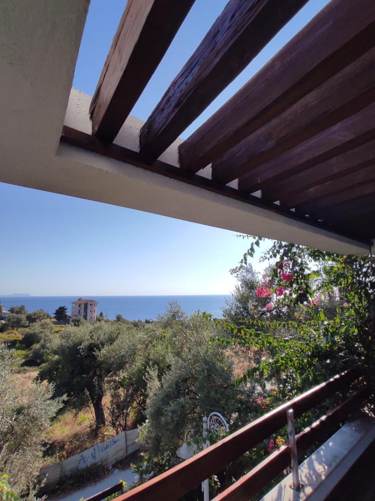 The Olives Terrace Residences Dhërmi Екстериор снимка