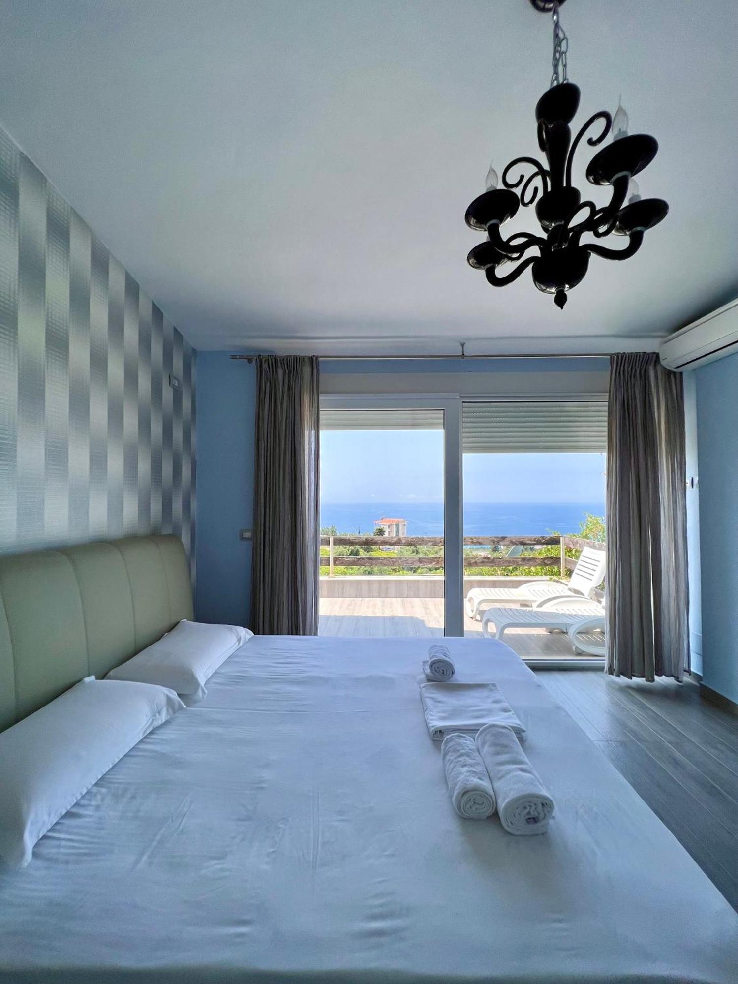 The Olives Terrace Residences Dhërmi Екстериор снимка